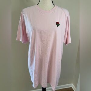Artist Union Clothing Co. cotton Light Pink Tee with embroidered Rose Detail XL